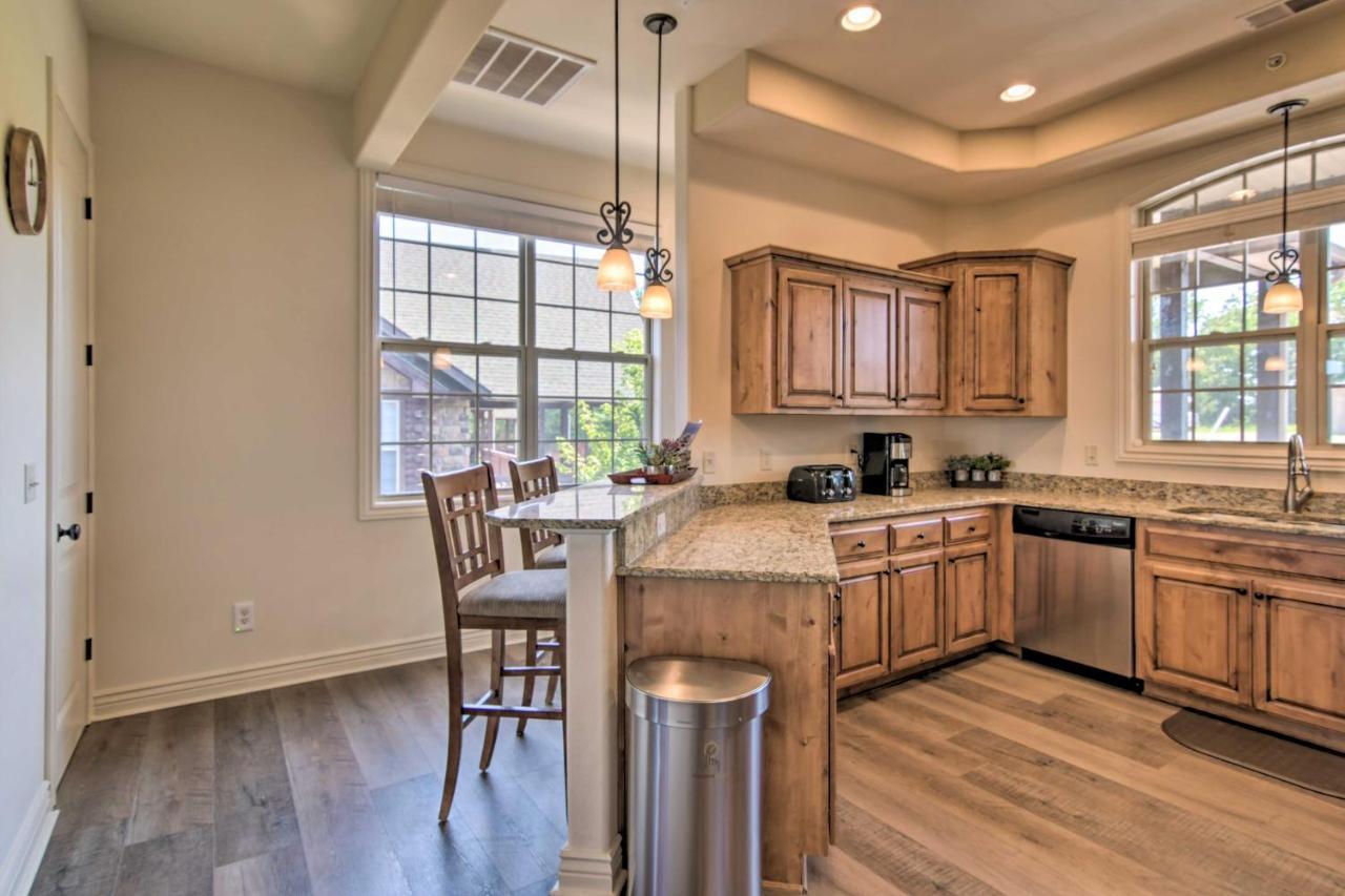 Apartamento Luxe Branson Retreat With Mtn Views And Pool Access! Exterior foto