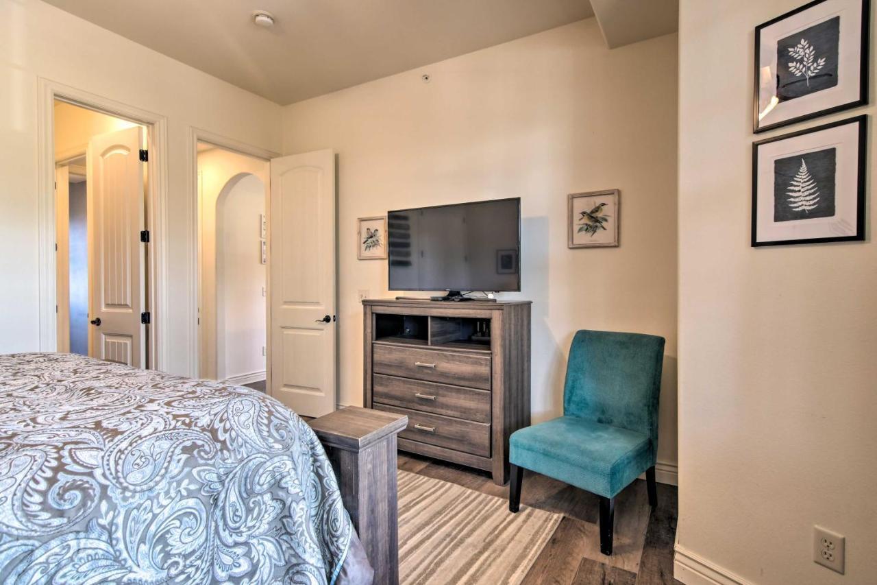 Apartamento Luxe Branson Retreat With Mtn Views And Pool Access! Exterior foto